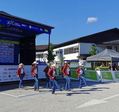 The Troubled Angels v akciji